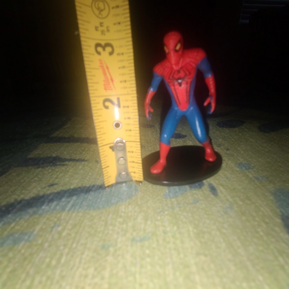Amazing Spider-Man Figure Model On Stand Toy Cake